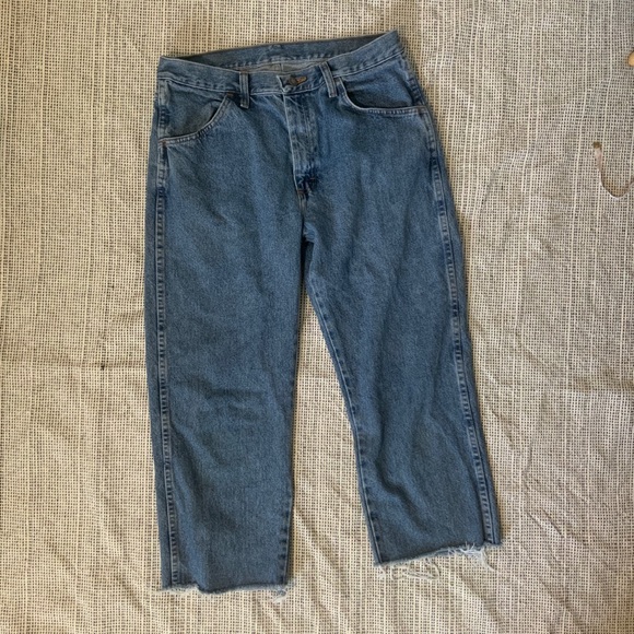 Vintage straight leg cut-off jeans - Picture 2 of 9